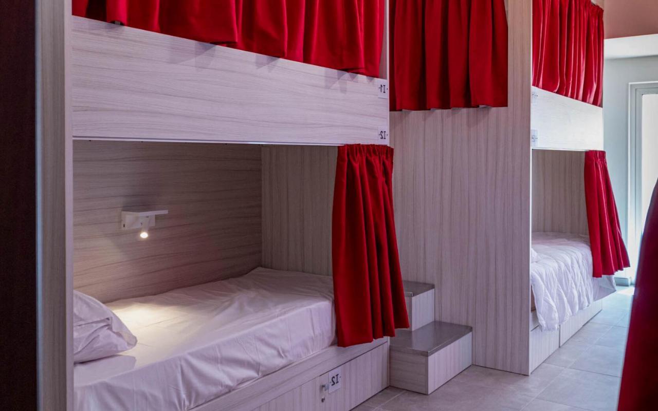 The Rose Hostel Saint Julian's Ngoại thất bức ảnh